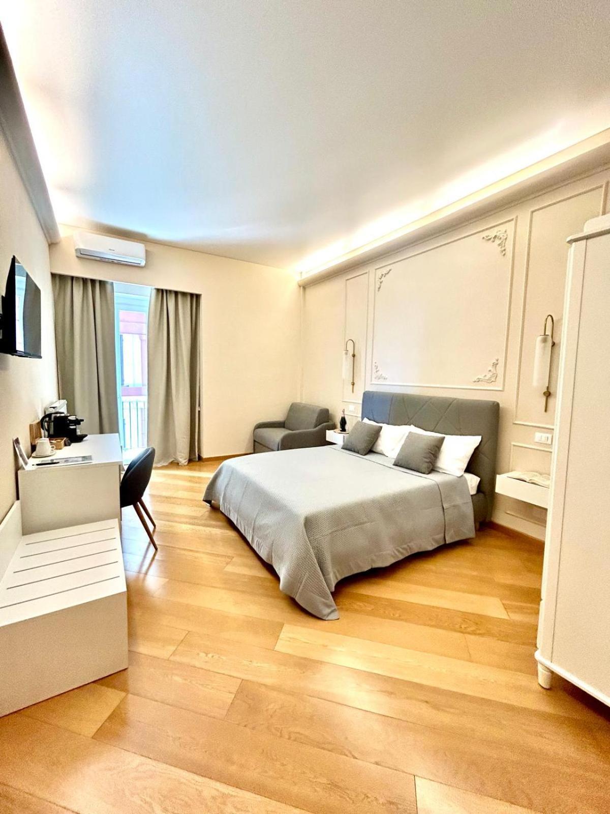 Sea Pearl Luxury Rooms La Spezia Exterior photo